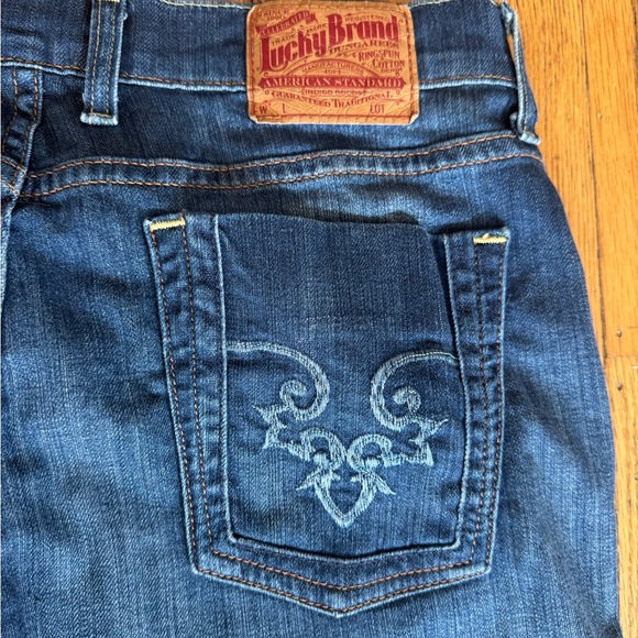 Lucky Brand Women’s Dark Blue Straight Jeans size 14 - Picture 8 of 10